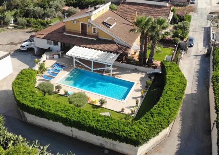 B&B Vittoria House Карлентини Екстериор снимка