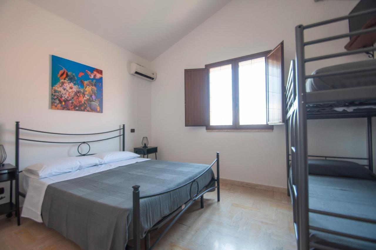 B&B Vittoria House Карлентини Екстериор снимка