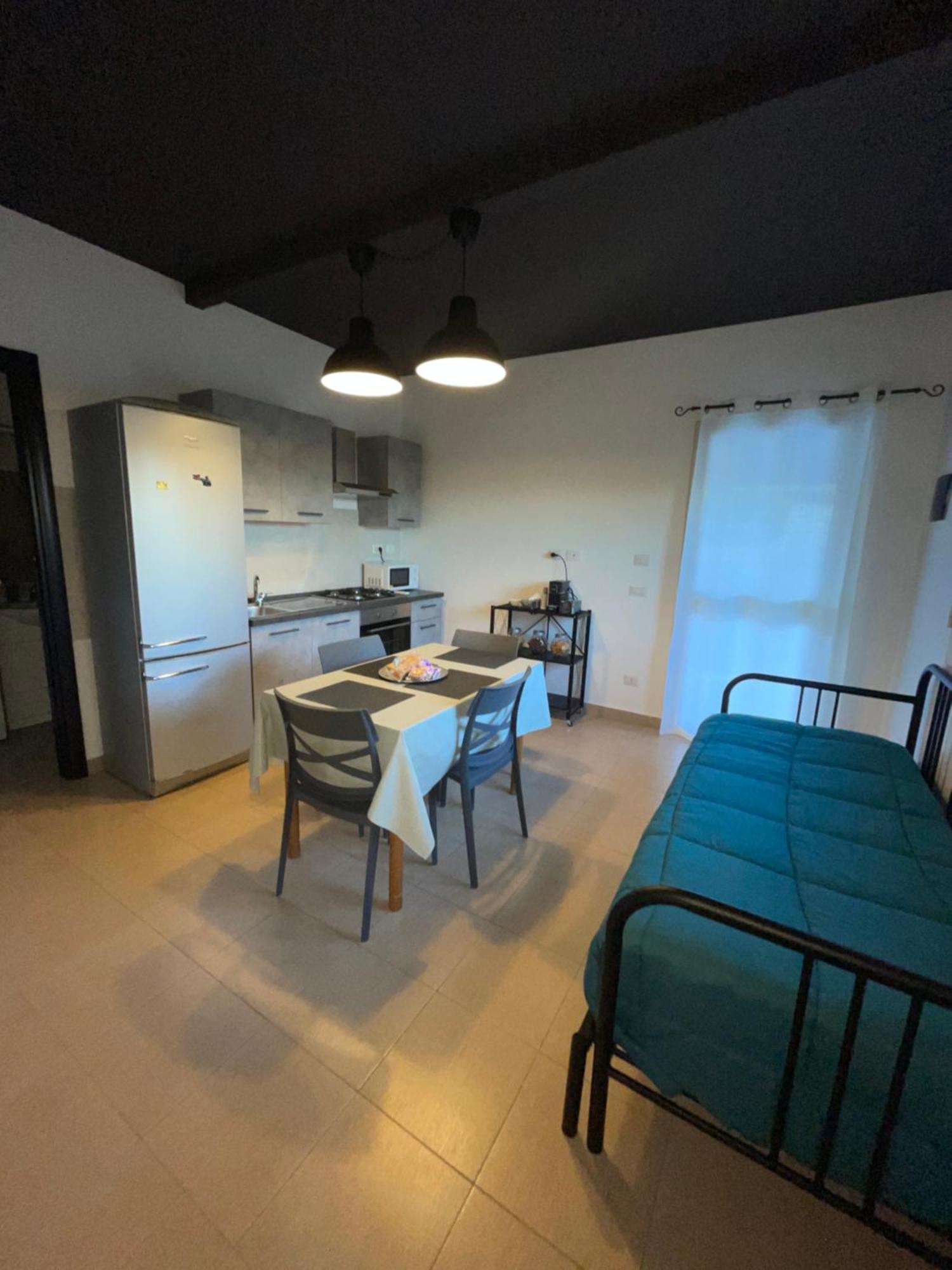B&B Vittoria House Карлентини Екстериор снимка